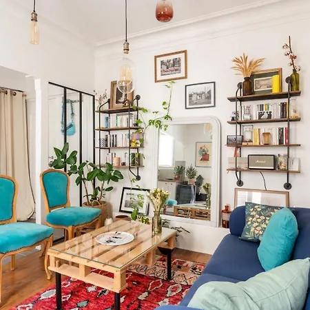 Vibrant Parisian-style 1bd Apartmentla Apartment