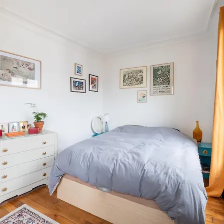 Vibrant Parisian-style 1bd Apartmentla